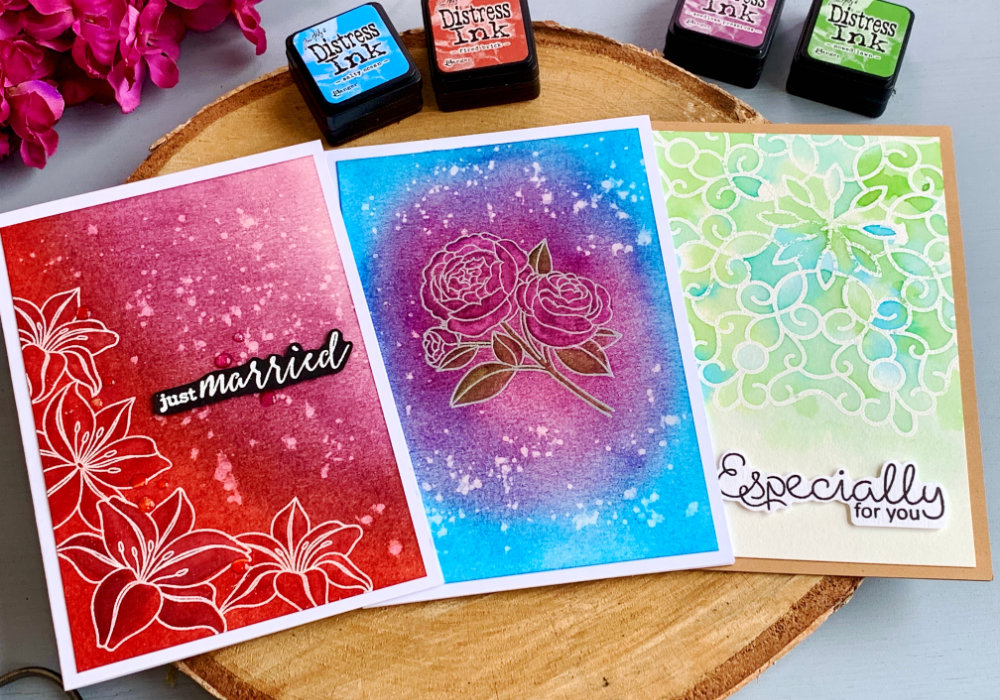 Make beautiful backgrounds for your cards using the Tim Holtz Distress Inks with these blending colour combinations from the Mini Ink pad Kit #2: Fired Brick, Mowed Lawn, Salty Ocean, Seedless Preserves.